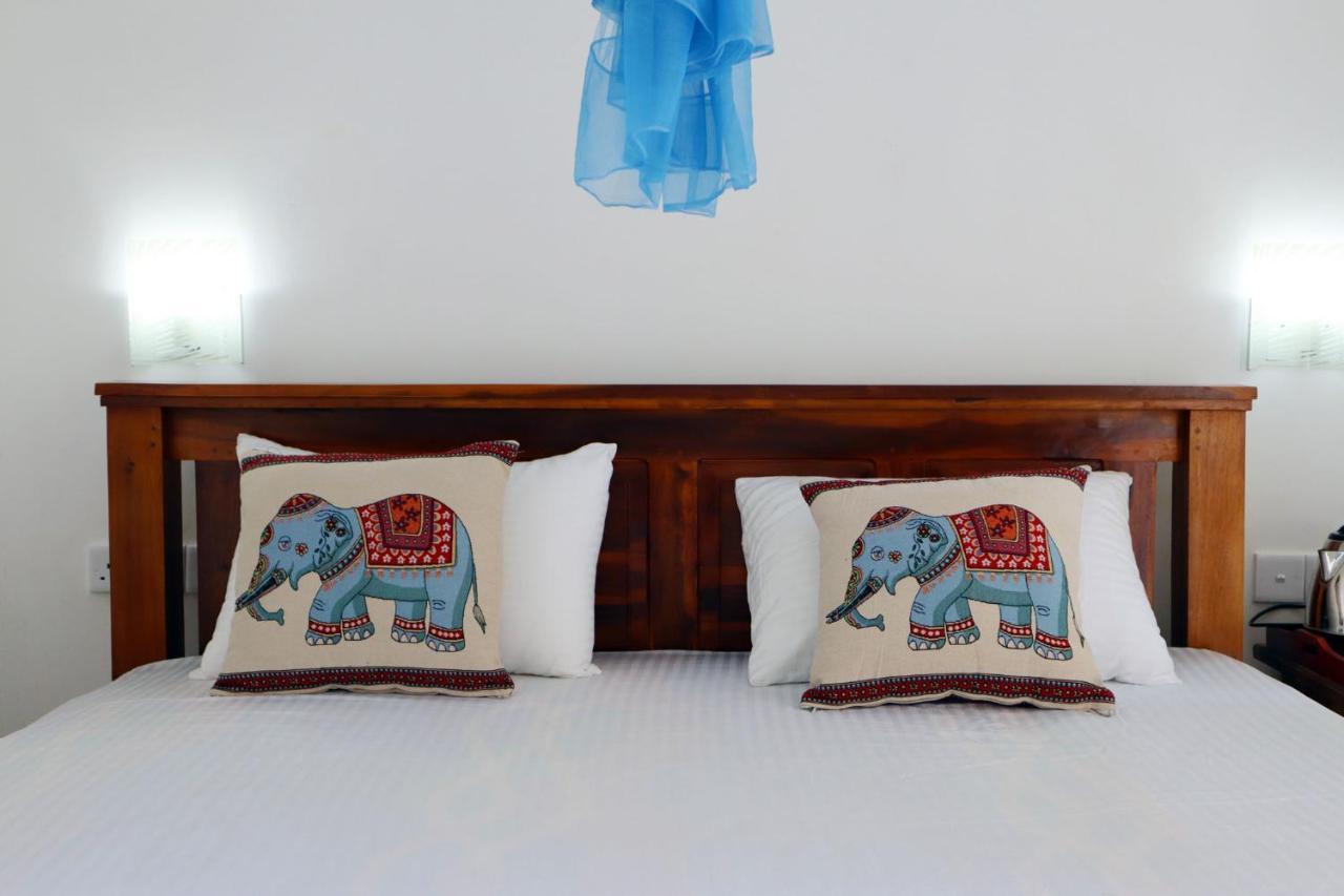 Ella Touch Bed & Breakfast ภายนอก รูปภาพ
