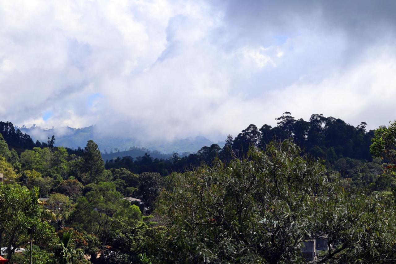 Ella Touch Bed & Breakfast ภายนอก รูปภาพ